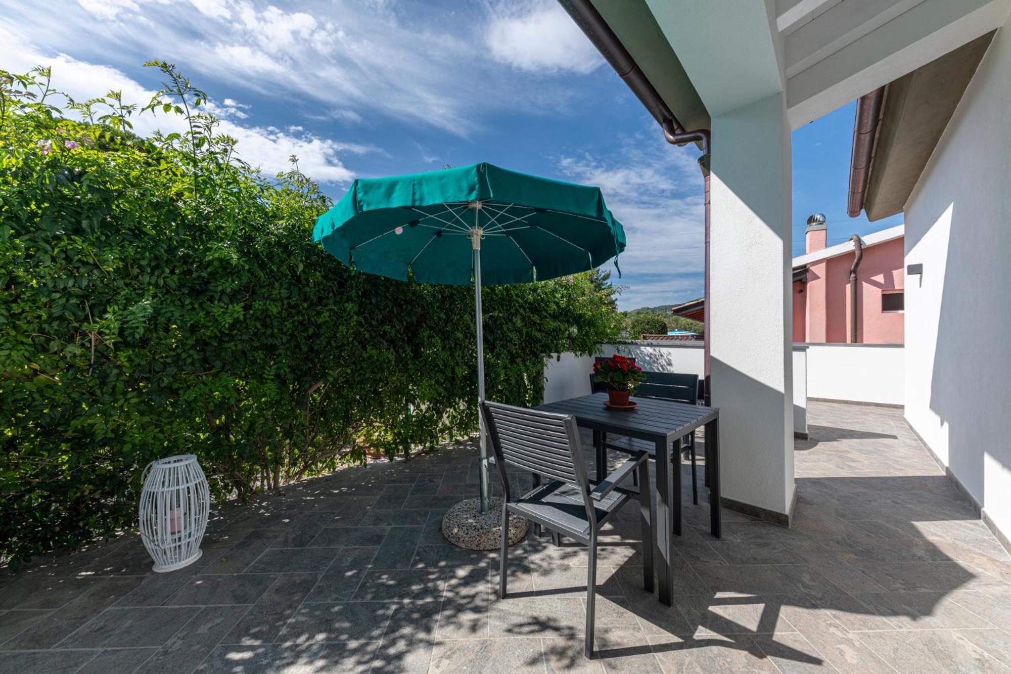 ***Villa Prestige**** Capoliveri  Ngoại thất bức ảnh